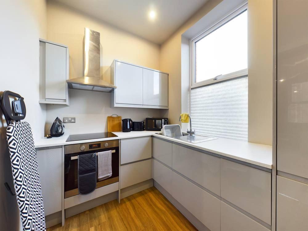 Gibson Manor Apartments Воллесі Екстер'єр фото