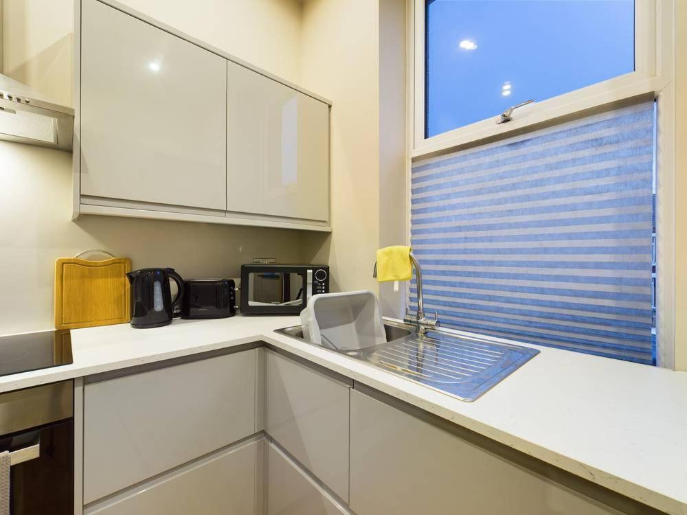 Gibson Manor Apartments Воллесі Екстер'єр фото