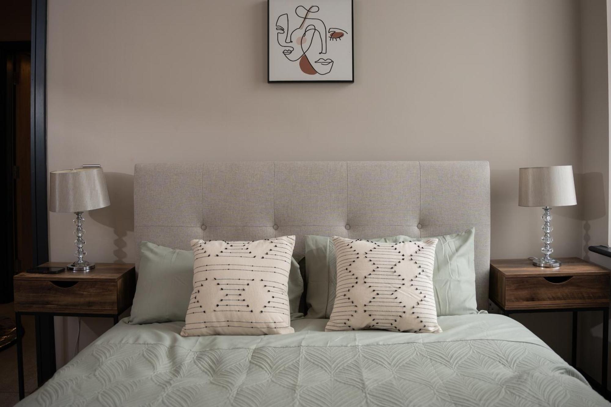 Gibson Manor Apartments Воллесі Номер фото