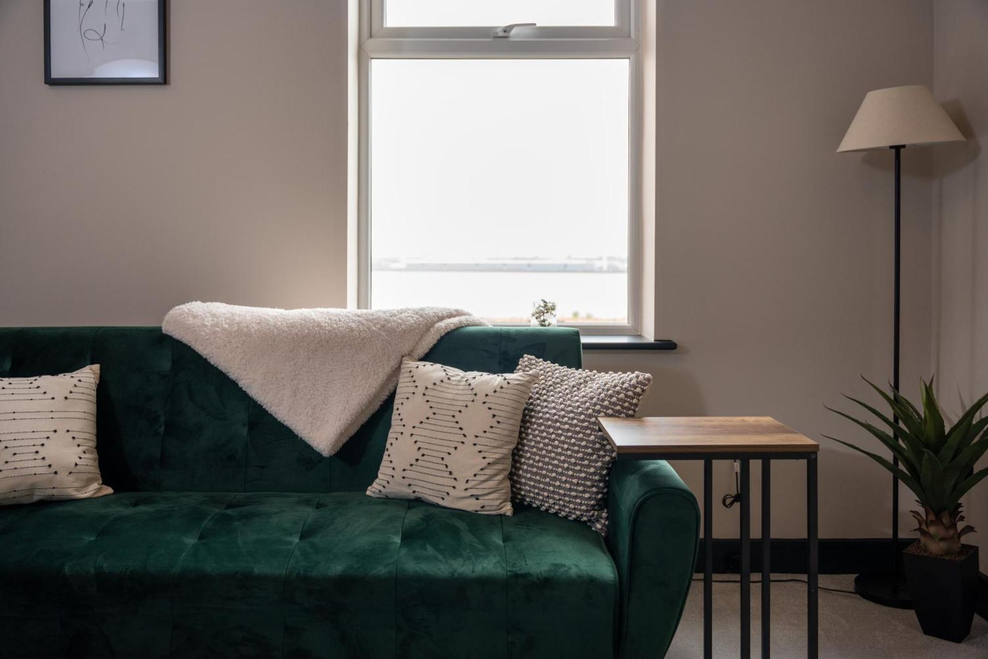 Gibson Manor Apartments Воллесі Екстер'єр фото